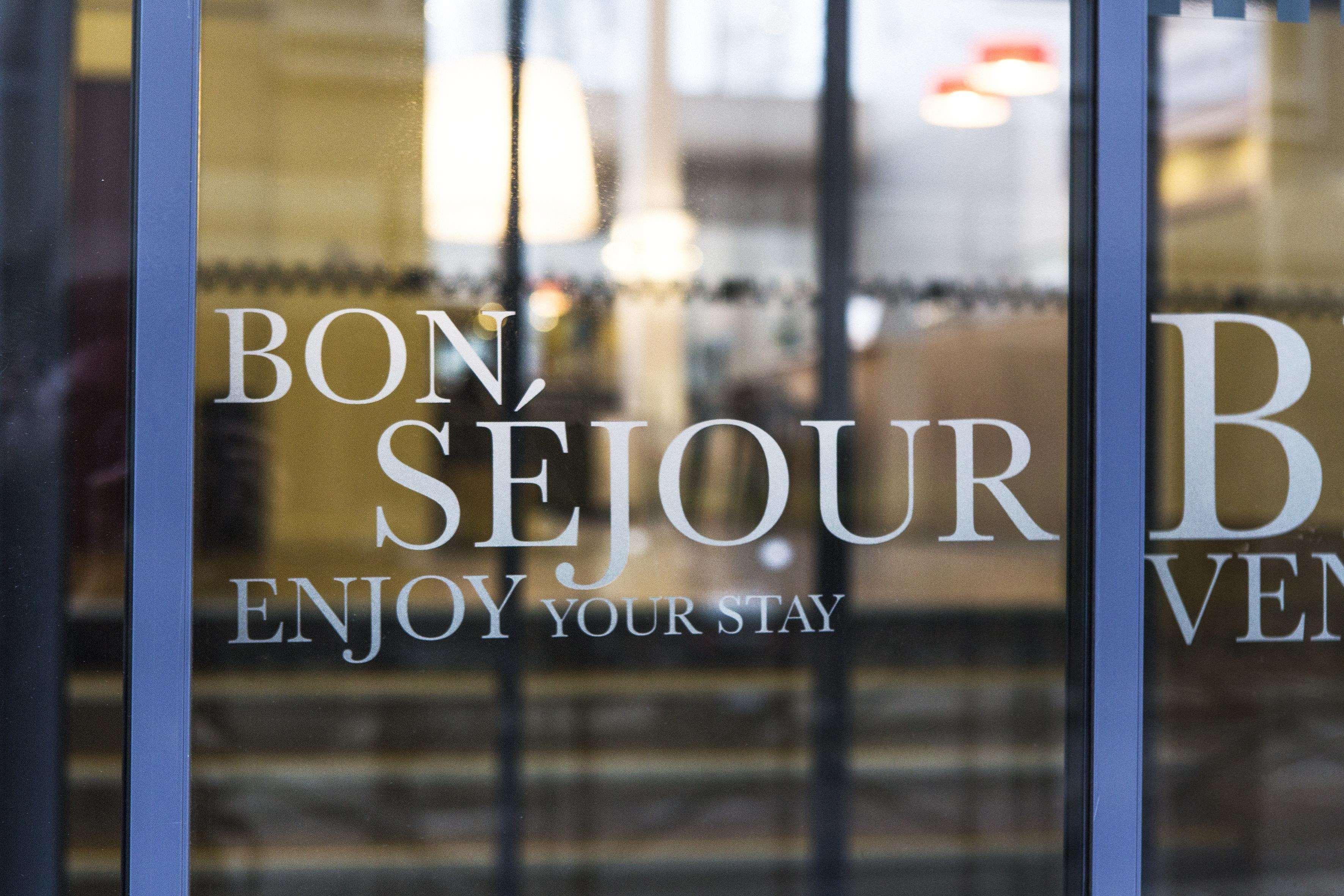 คีเรียด์ ปารีส เอส์ บัวส์ เดอ วินแซนส์ Hotel แซ็ง-มัวริซ ภายนอก รูปภาพ