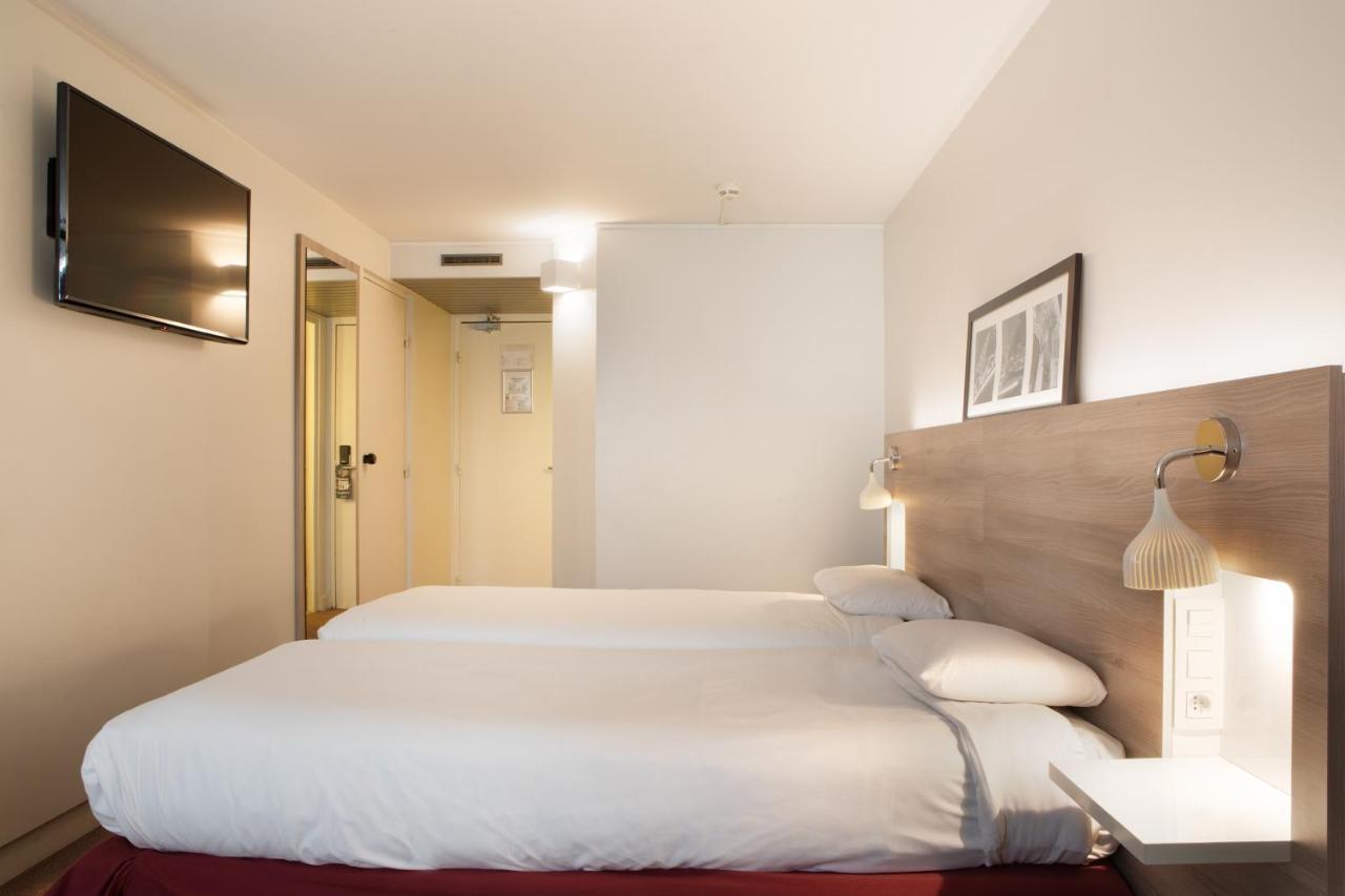 คีเรียด์ ปารีส เอส์ บัวส์ เดอ วินแซนส์ Hotel แซ็ง-มัวริซ ภายนอก รูปภาพ